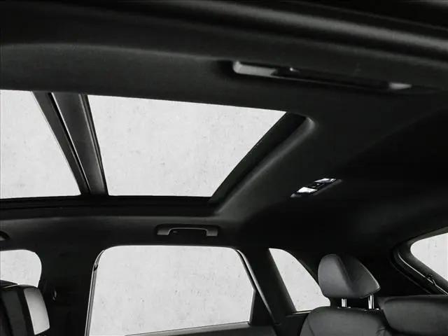 2021 Audi Q3 Premium Plus 45 TFSI S line quattro Tiptronic