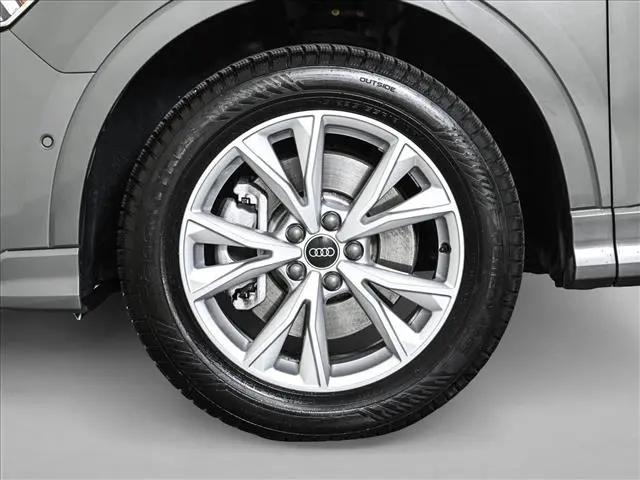 2021 Audi Q3 Premium Plus 45 TFSI S line quattro Tiptronic