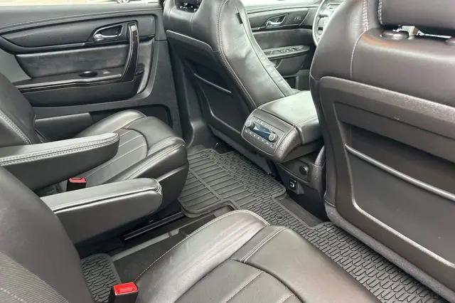 2017 Chevrolet Traverse Premier