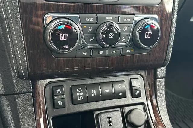 2017 Chevrolet Traverse Premier