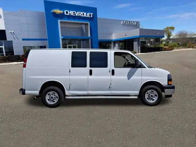 2024 GMC Savana Cargo RWD 2500 Regular Wheelbase Work Van