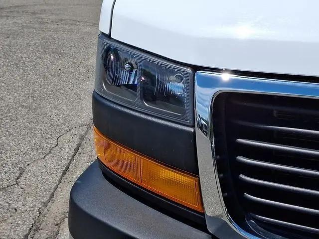 2024 GMC Savana Cargo RWD 2500 Regular Wheelbase Work Van
