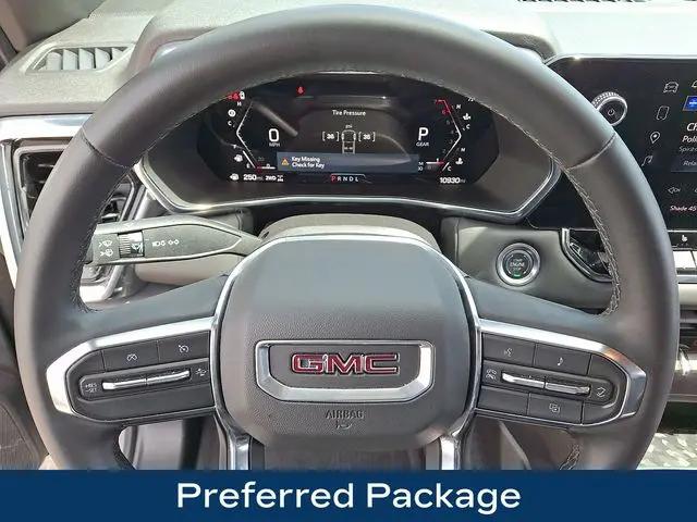 2025 GMC Canyon Elevation 4WD