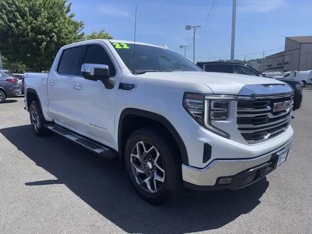2022 GMC Sierra 1500 4WD Crew Cab Short Box SLT