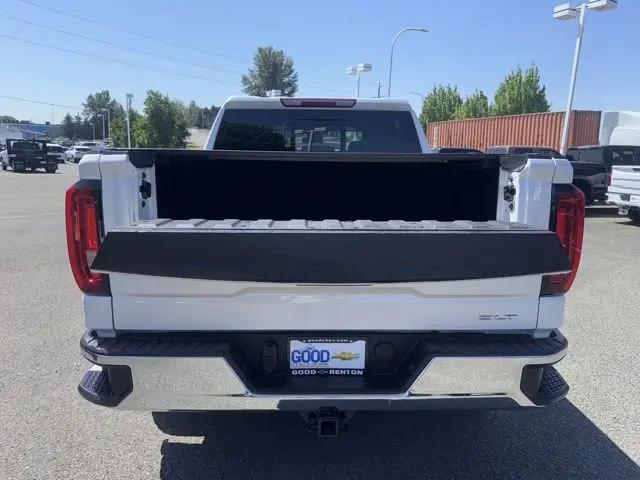 2022 GMC Sierra 1500 4WD Crew Cab Short Box SLT