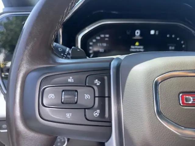 2022 GMC Sierra 1500 4WD Crew Cab Short Box SLT