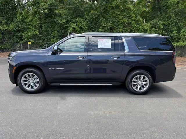 2025 Chevrolet Suburban 4WD Premier