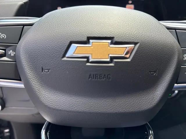 2025 Chevrolet Suburban 4WD Premier