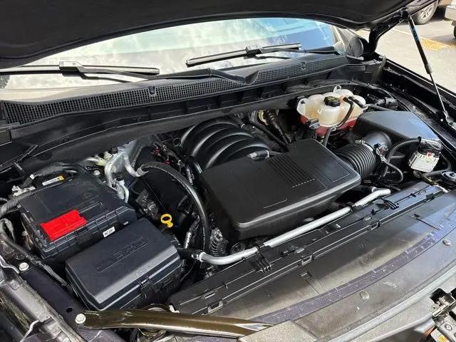 2025 Chevrolet Suburban 4WD Premier