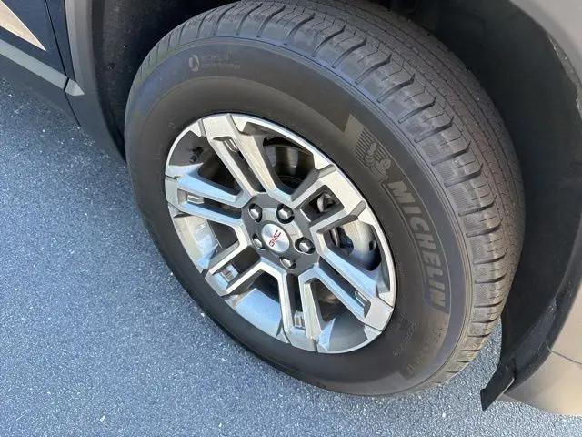 2025 GMC Terrain AWD Elevation