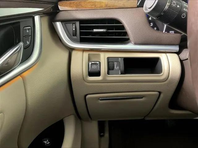 2016 Cadillac XTS Luxury Collection