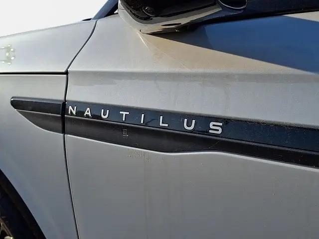 2026 Lincoln Nautilus Reserve