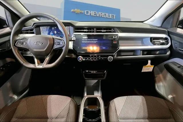 2027 Chevrolet Bolt LT FWD