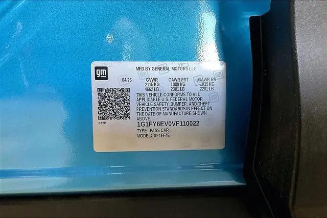 2027 Chevrolet Bolt LT FWD