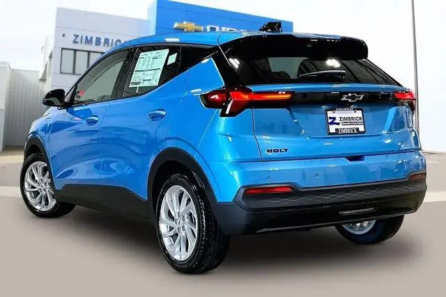 2027 Chevrolet Bolt LT FWD