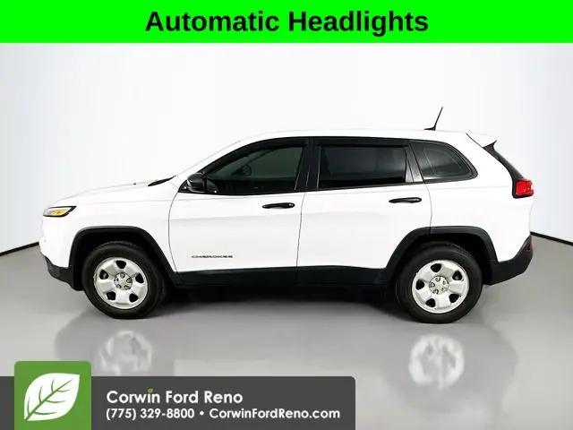 2016 Jeep Cherokee Sport