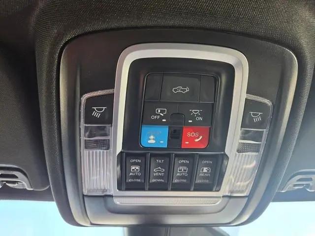 2025 Ram 1500 Limited Crew Cab 4x4 5'7" Box