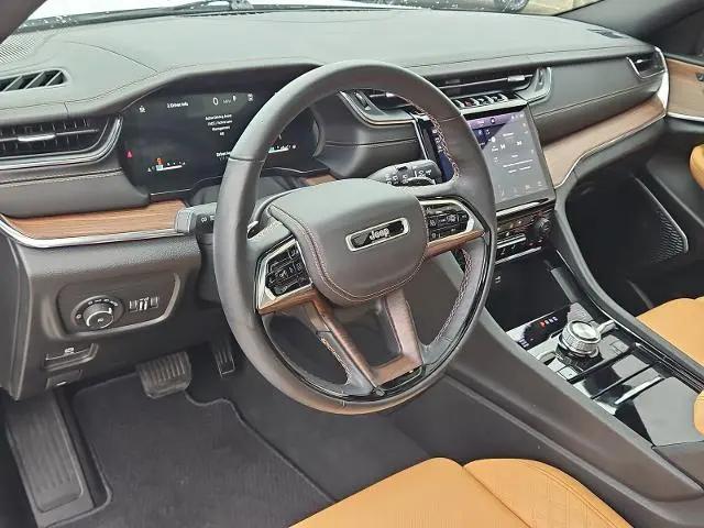 2025 Jeep Grand Cherokee Summit 4x4