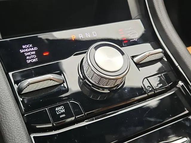 2025 Jeep Grand Cherokee Summit 4x4