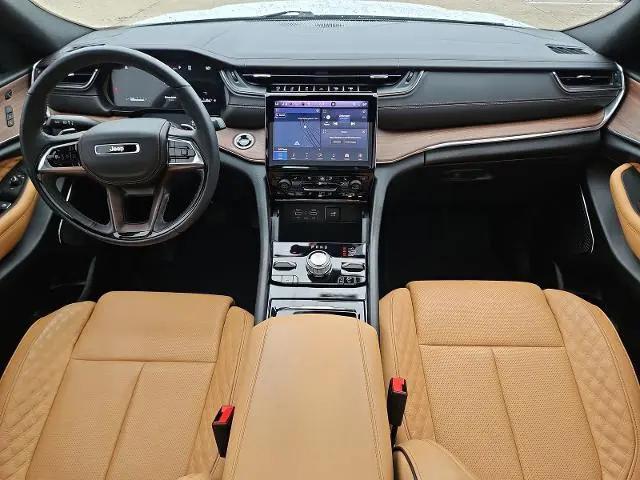 2025 Jeep Grand Cherokee Summit 4x4
