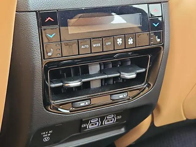 2025 Jeep Grand Cherokee Summit 4x4