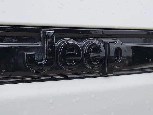 2025 Jeep Grand Cherokee Summit 4x4