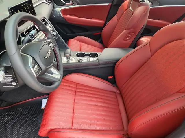 2026 Genesis G70 3.3T RWD Sport Prestige