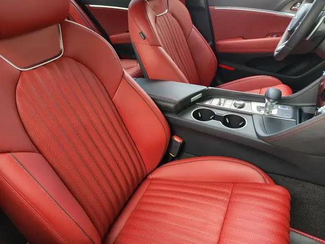 2026 Genesis G70 3.3T RWD Sport Prestige