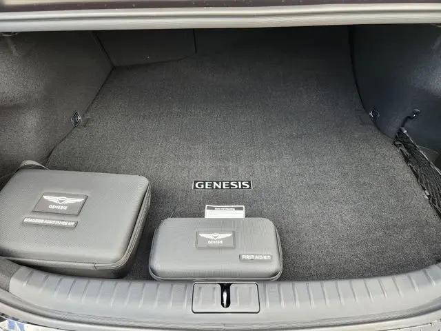 2026 Genesis G70 3.3T RWD Sport Prestige