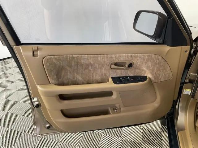 2004 Honda CR-V LX