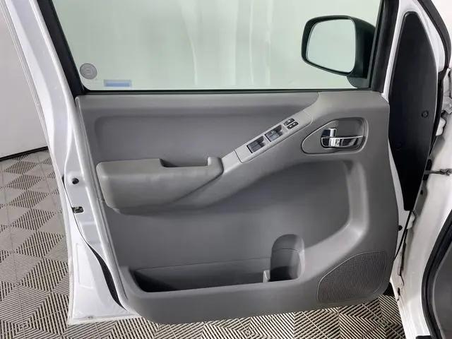 2009 Nissan Frontier SE
