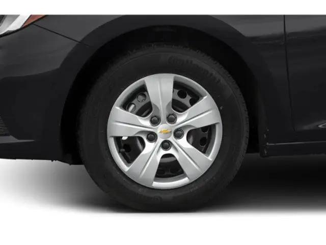 2018 Chevrolet Cruze LS Auto