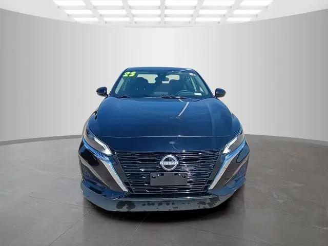 2023 Nissan Altima SV FWD