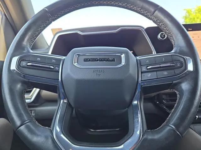 2023 GMC Canyon 4WD Crew Cab Short Box Denali