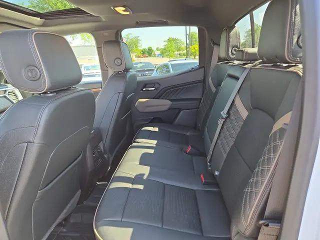 2023 GMC Canyon 4WD Crew Cab Short Box Denali