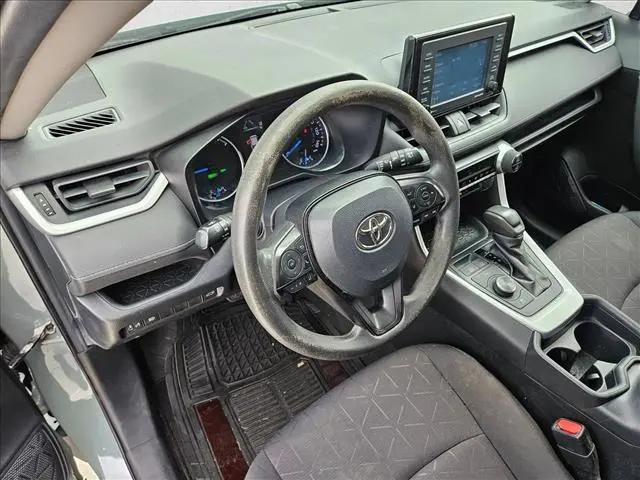 2020 Toyota RAV4 Hybrid XLE