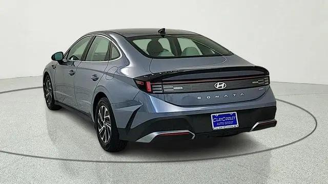 2026 Hyundai Sonata Hybrid Blue
