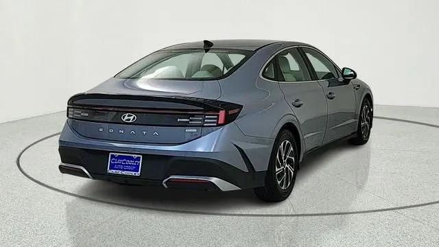 2026 Hyundai Sonata Hybrid Blue