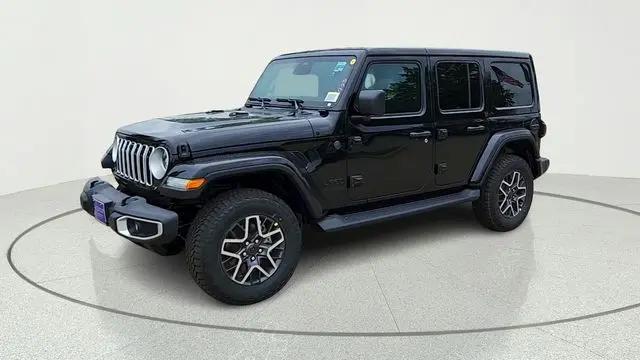 2026 Jeep Wrangler 4-Door Sahara 4x4