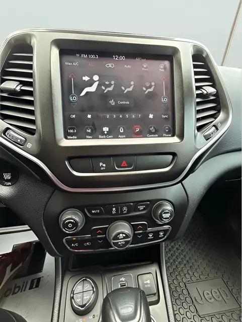 2019 Jeep Cherokee Trailhawk