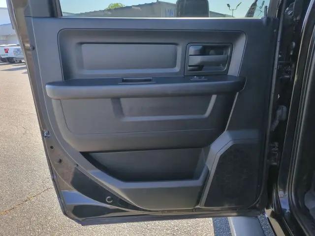 2024 Ram 3500 Tradesman Crew Cab 4x4 8' Box