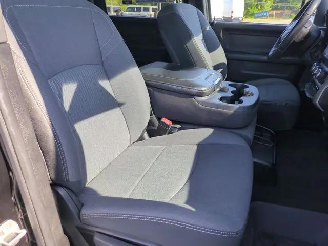 2024 Ram 3500 Tradesman Crew Cab 4x4 8' Box