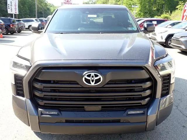 2026 Toyota Tundra SR5 CrewMax 5.5' Bed