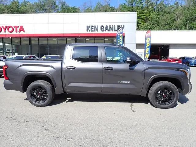 2026 Toyota Tundra SR5 CrewMax 5.5' Bed