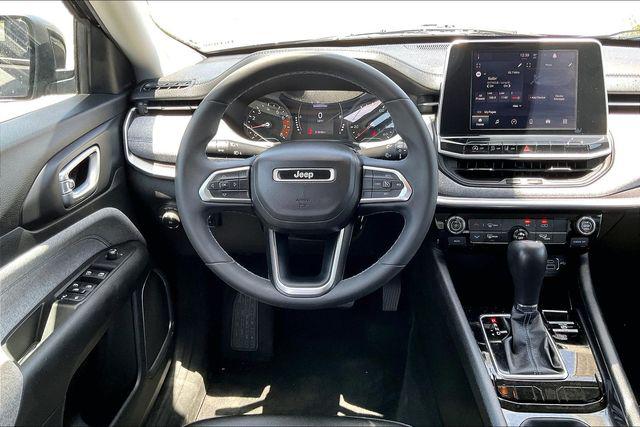 2022 Jeep Compass Latitude FWD