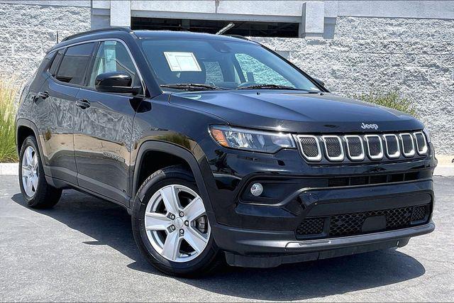 2022 Jeep Compass Latitude FWD