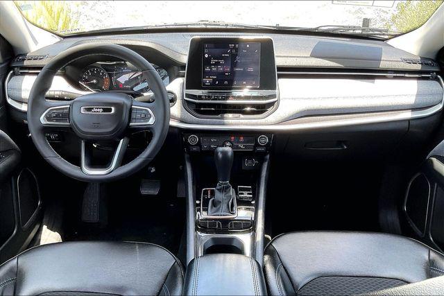 2022 Jeep Compass Latitude FWD