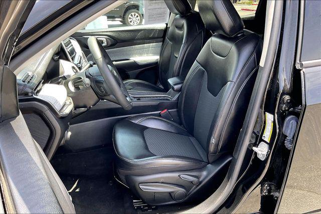 2022 Jeep Compass Latitude FWD