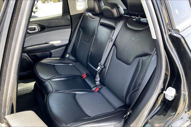 2022 Jeep Compass Latitude FWD