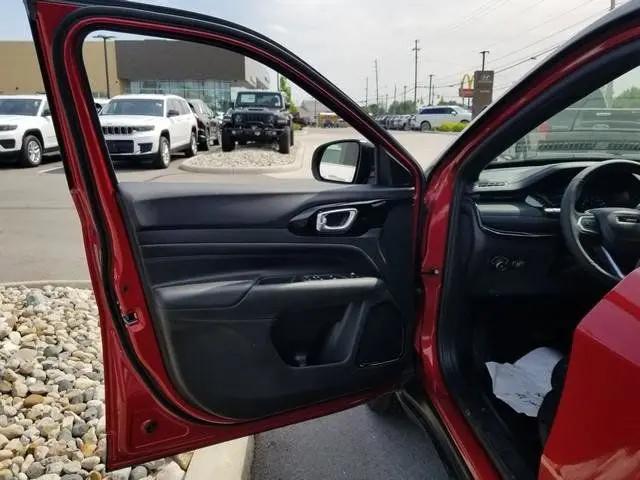 2026 Jeep Compass Limited Altitude